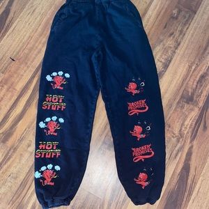 Black “hot stuff” sweatpants